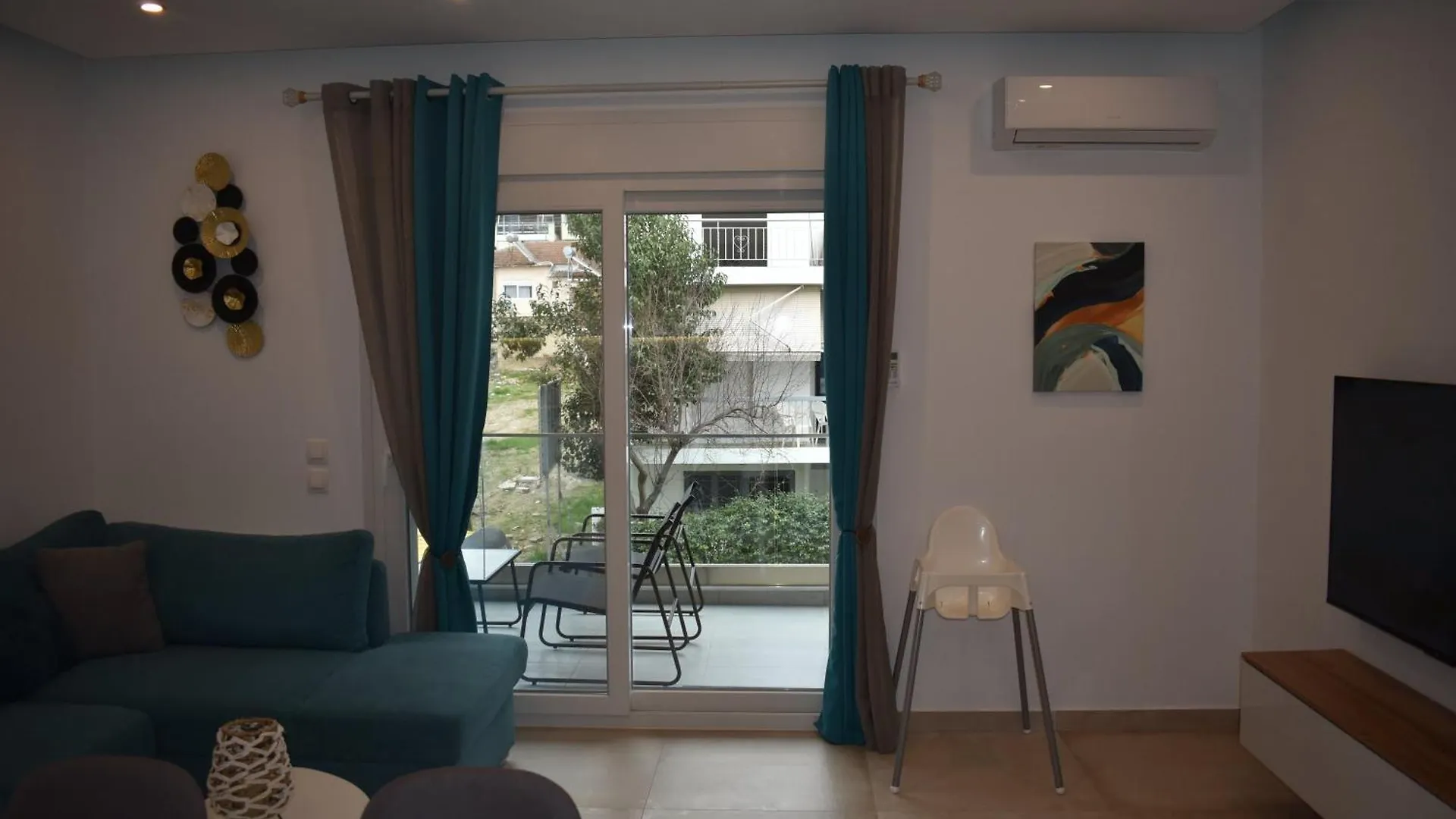 New Luxury Apartment Nea Kallikrateia