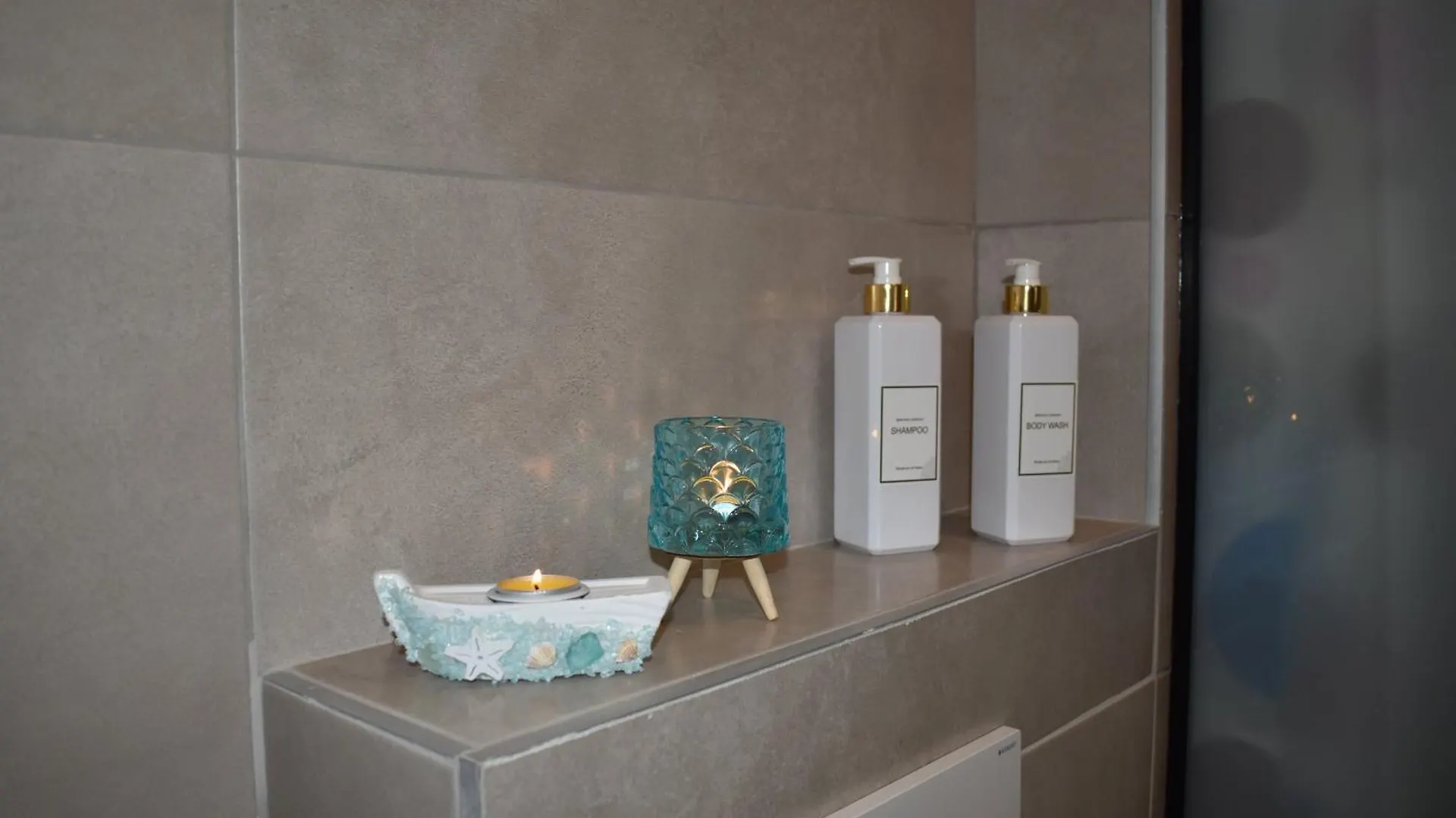 New Luxury Apartment Nea Kallikrateia