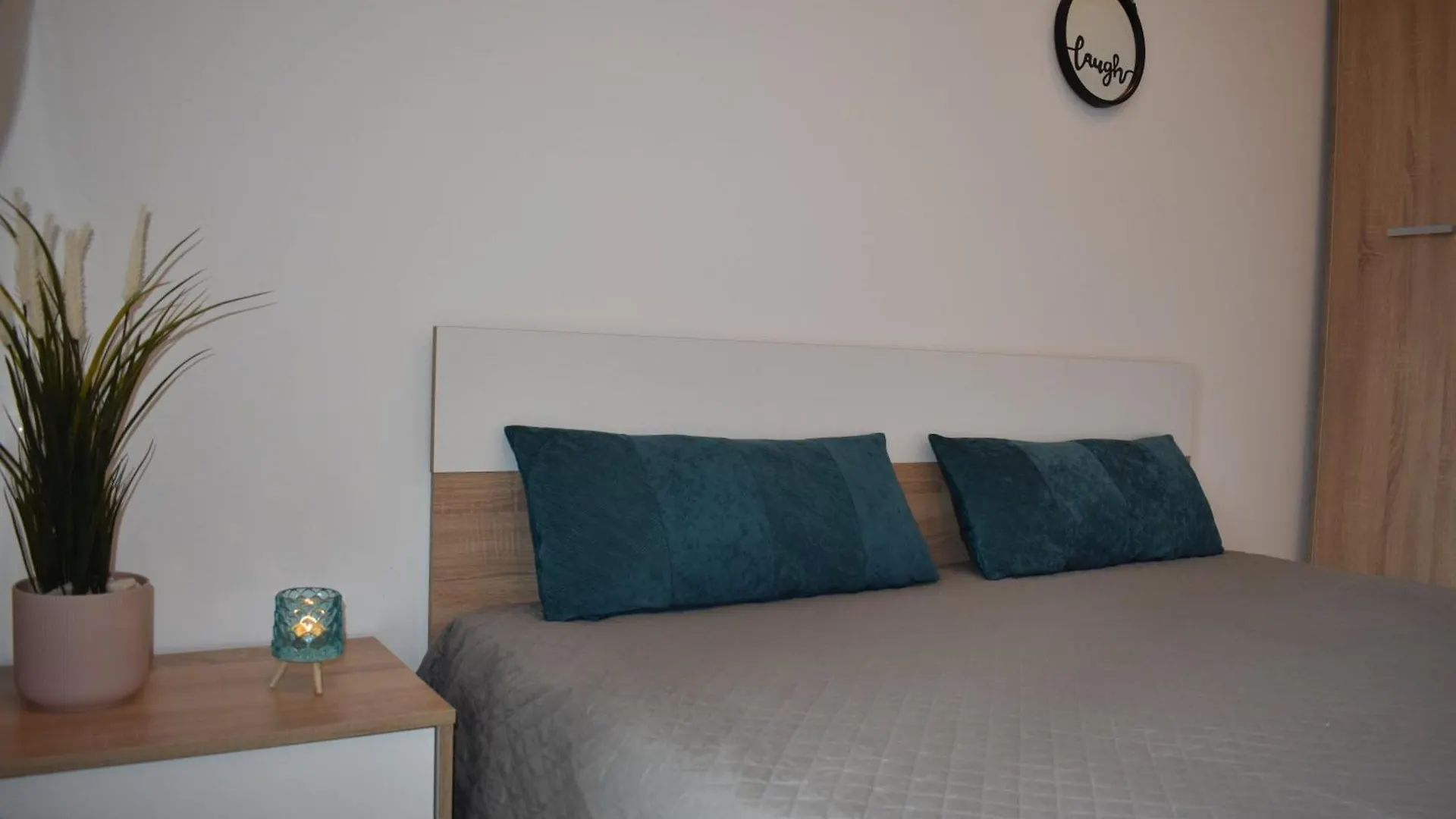 New Luxury Apartment Nea Kallikrateia