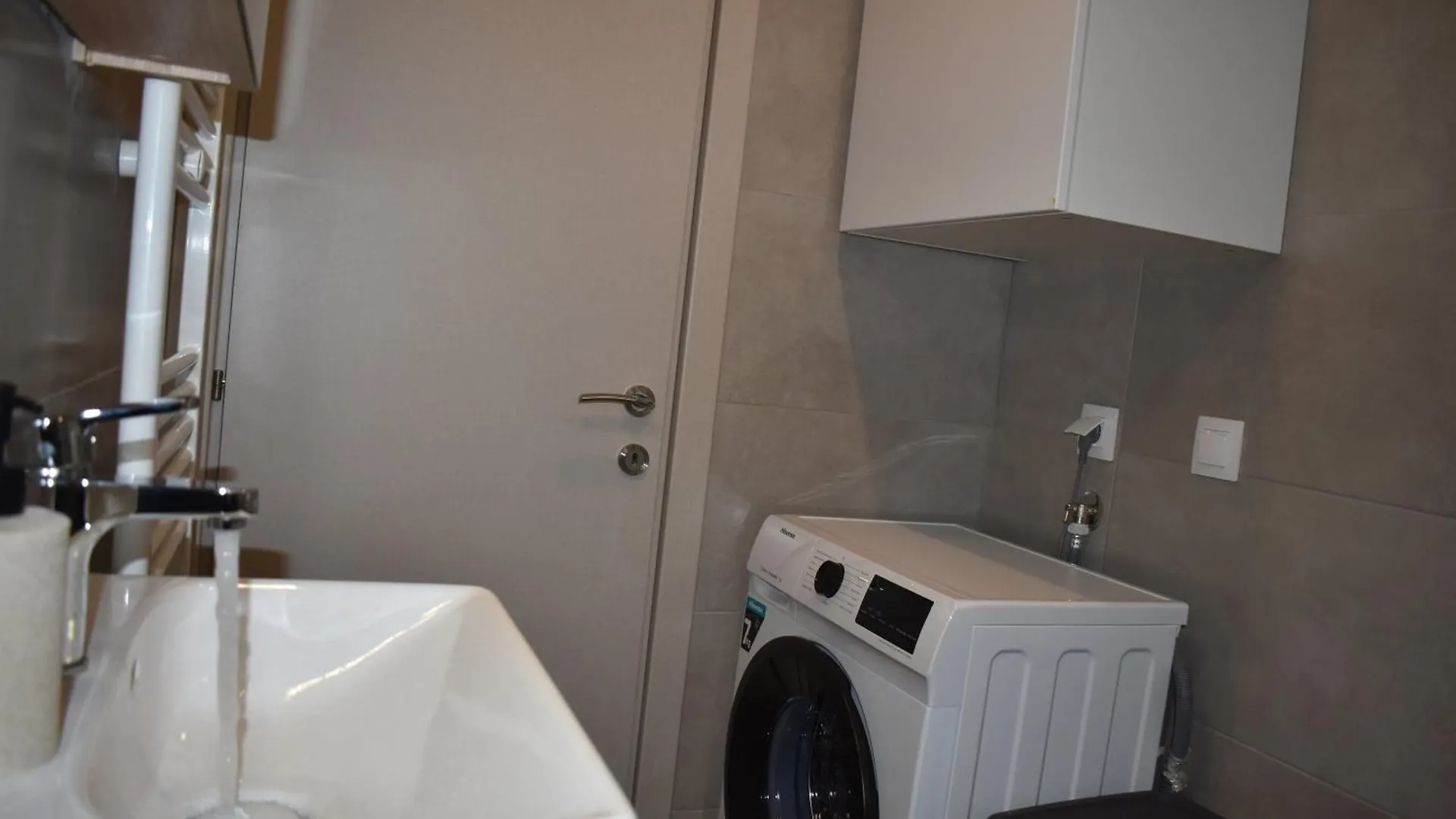 New Luxury Apartment Nea Kallikrateia