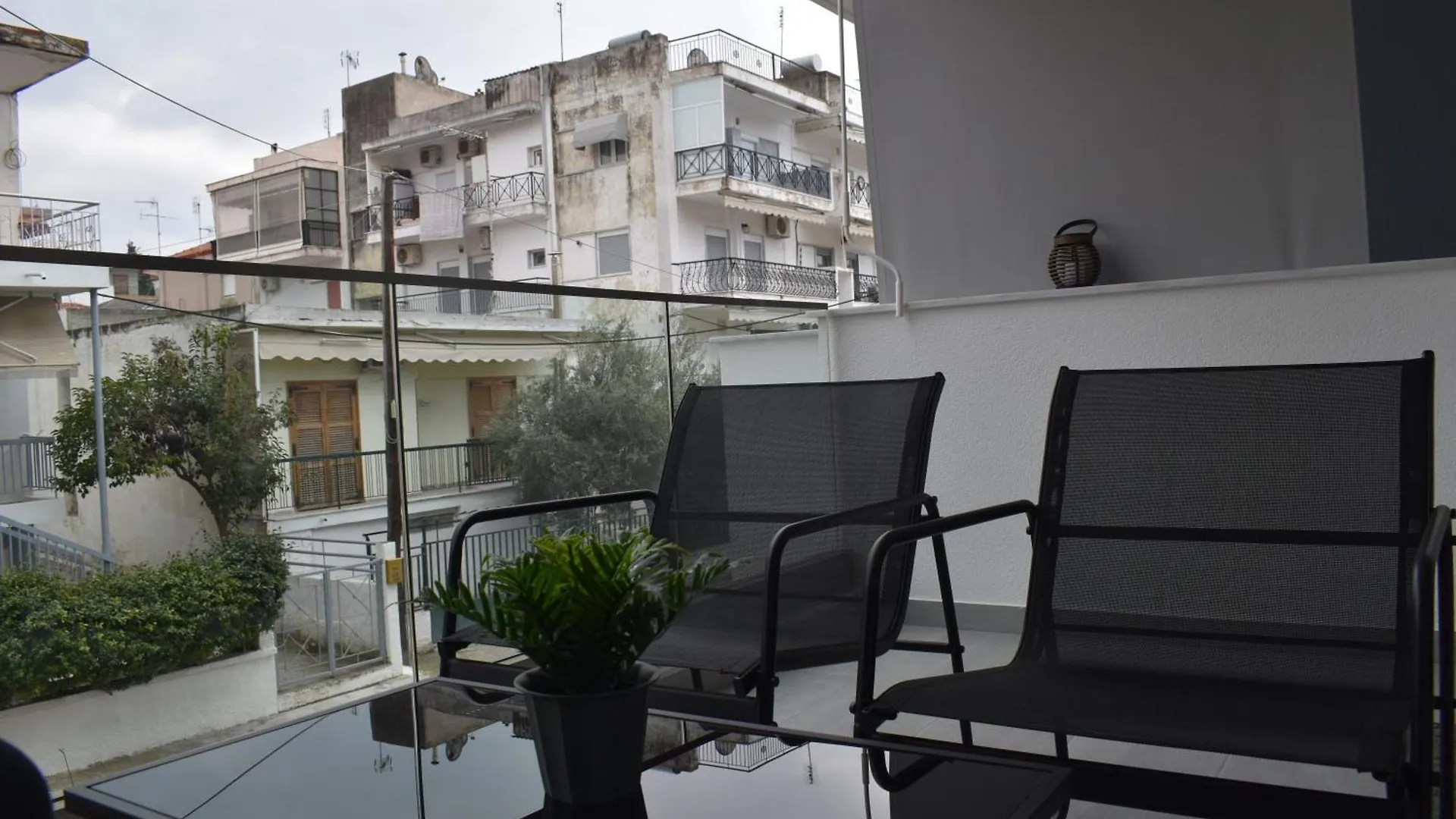 New Luxury Apartment Nea Kallikrateia اليونان